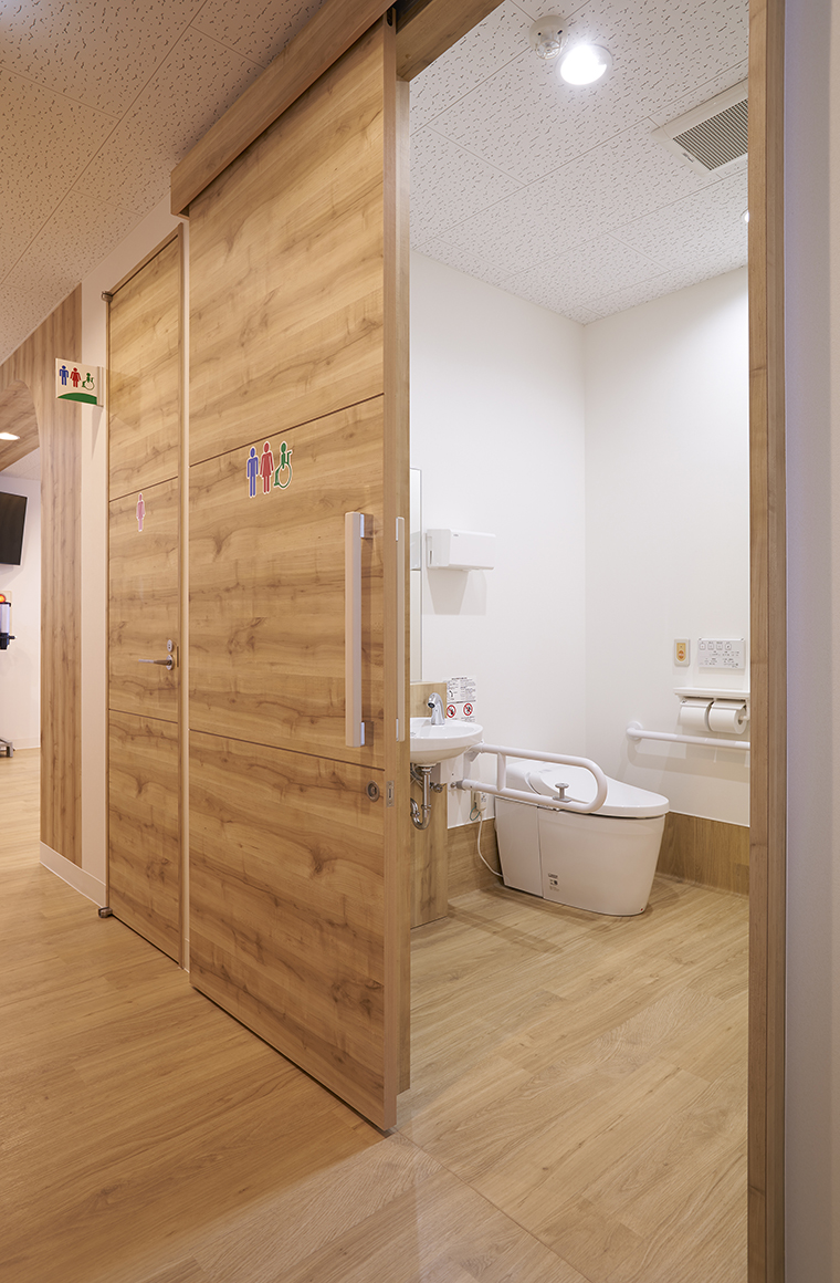 クリニックのトイレ